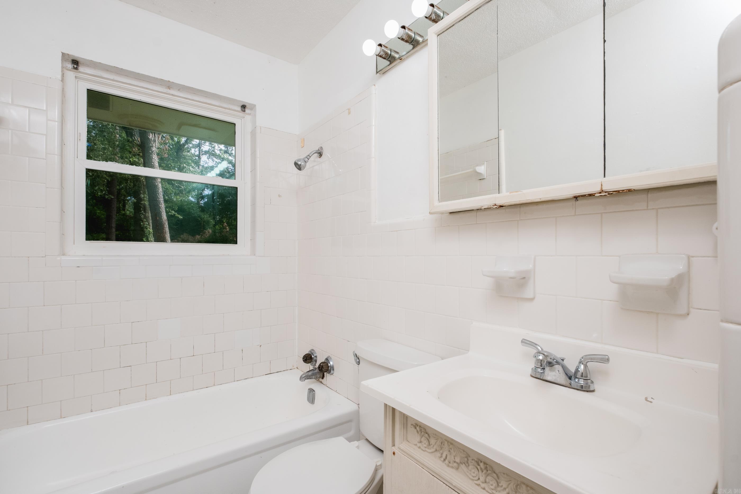 BROADMOOR ADDN - Residential