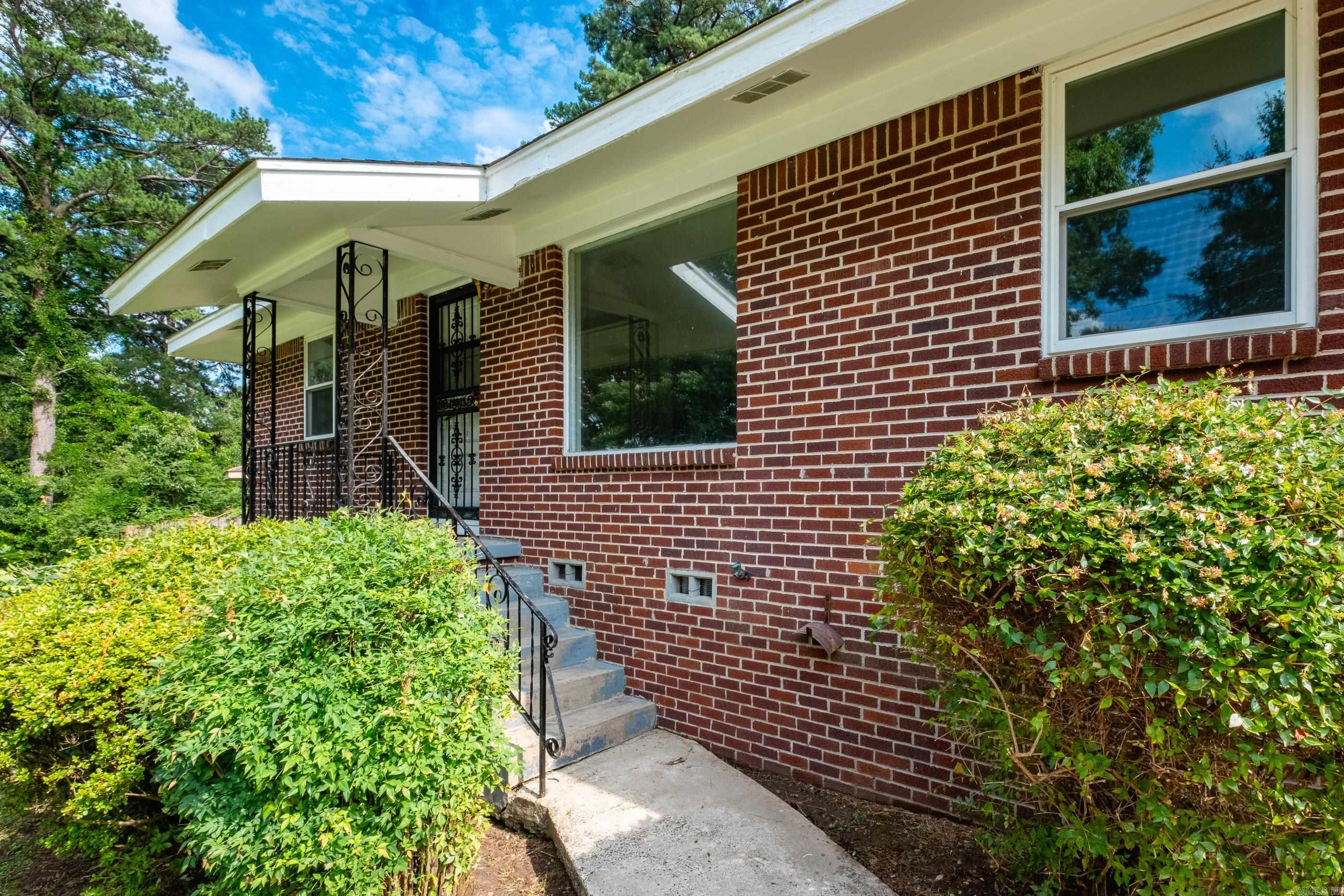 BROADMOOR ADDN - Residential