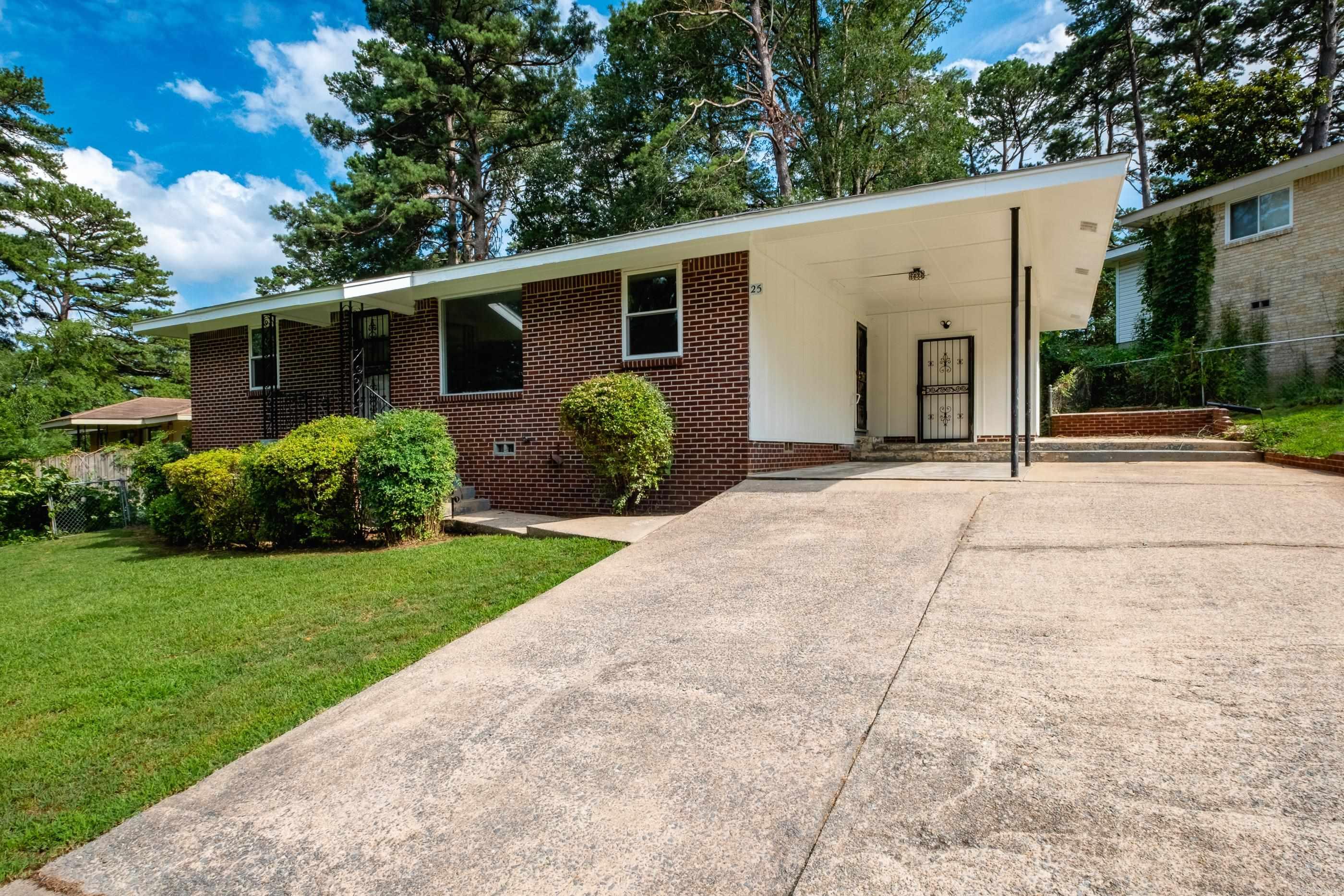 BROADMOOR ADDN - Residential