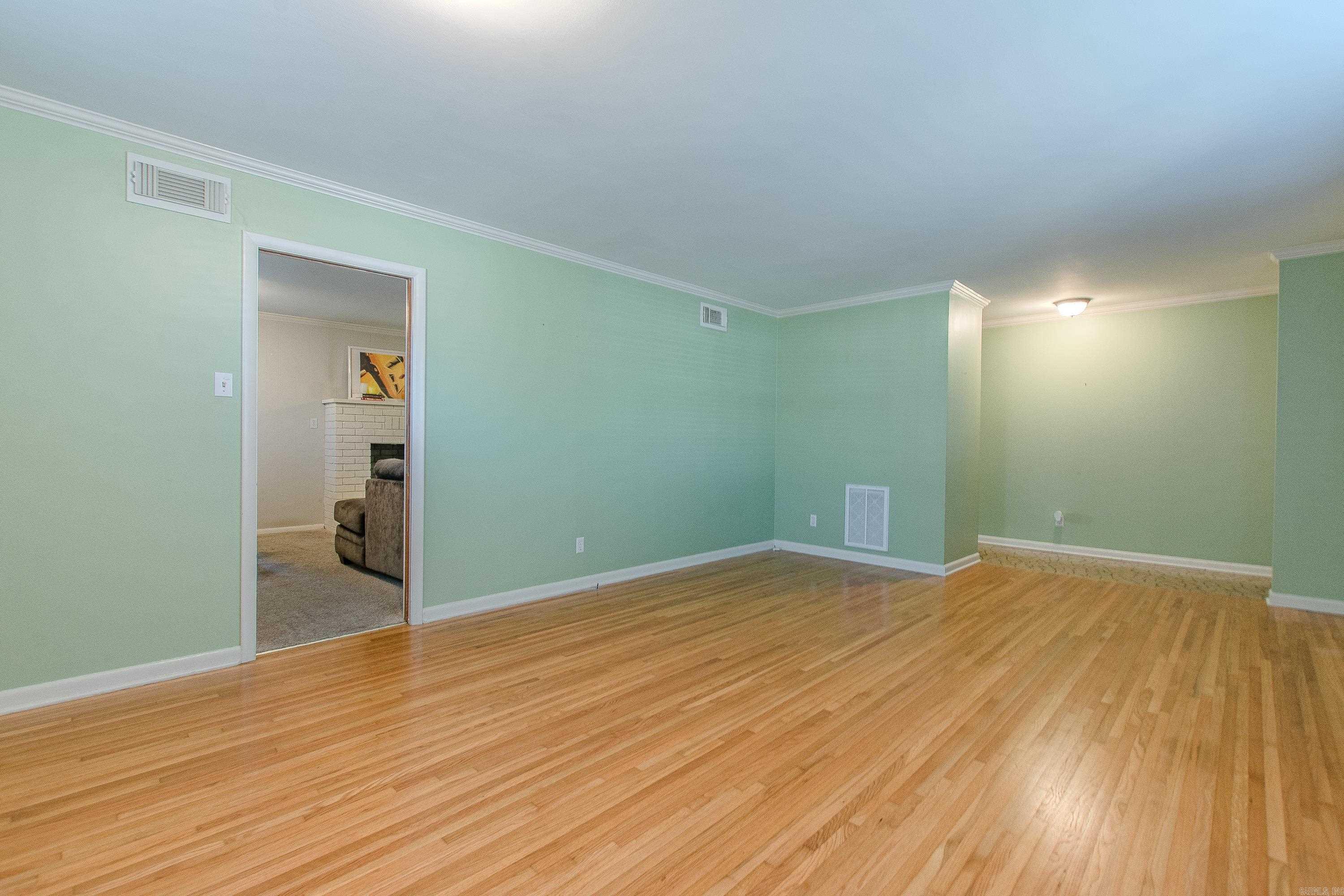 BRIARWOOD - Residential