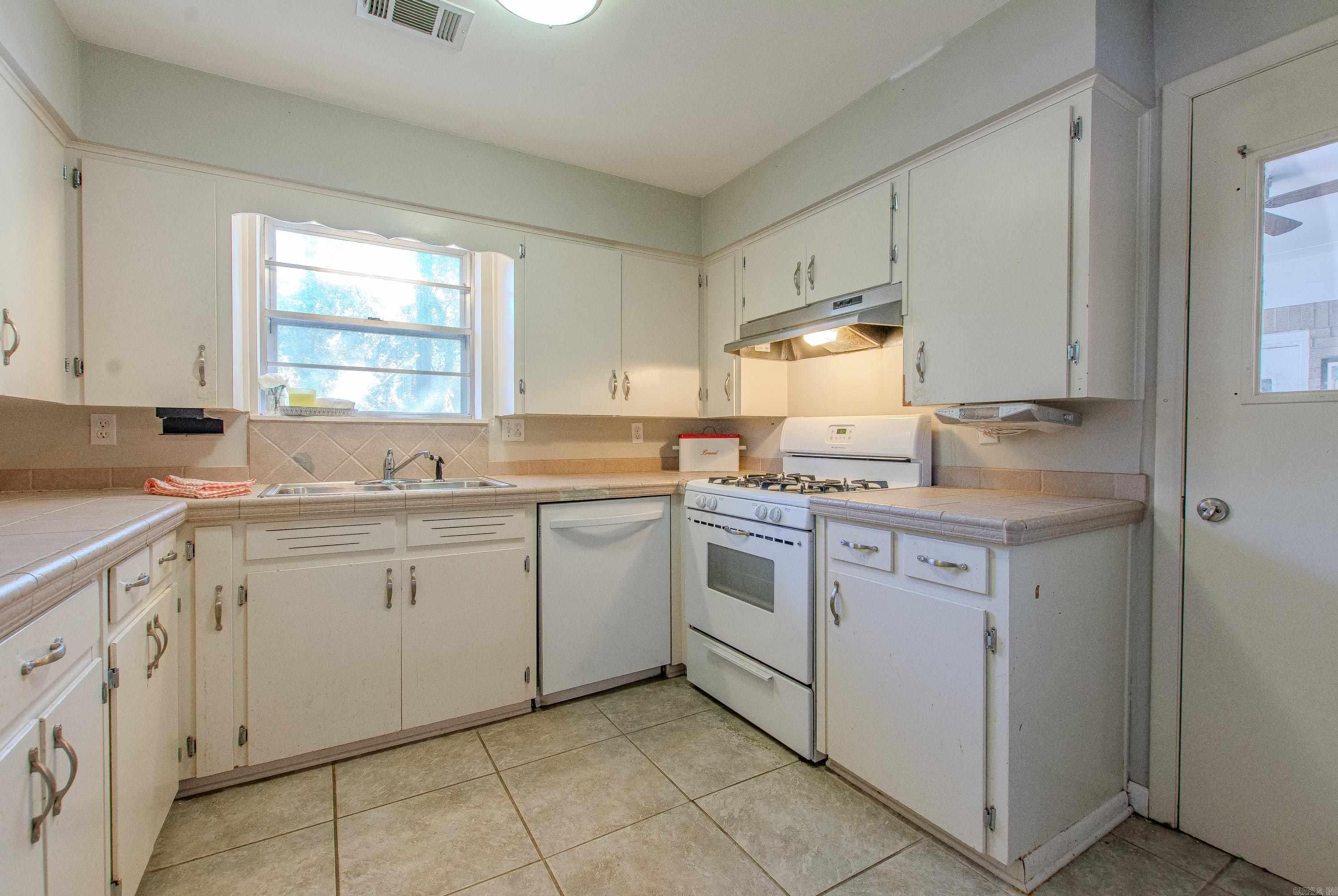 BRIARWOOD - Residential