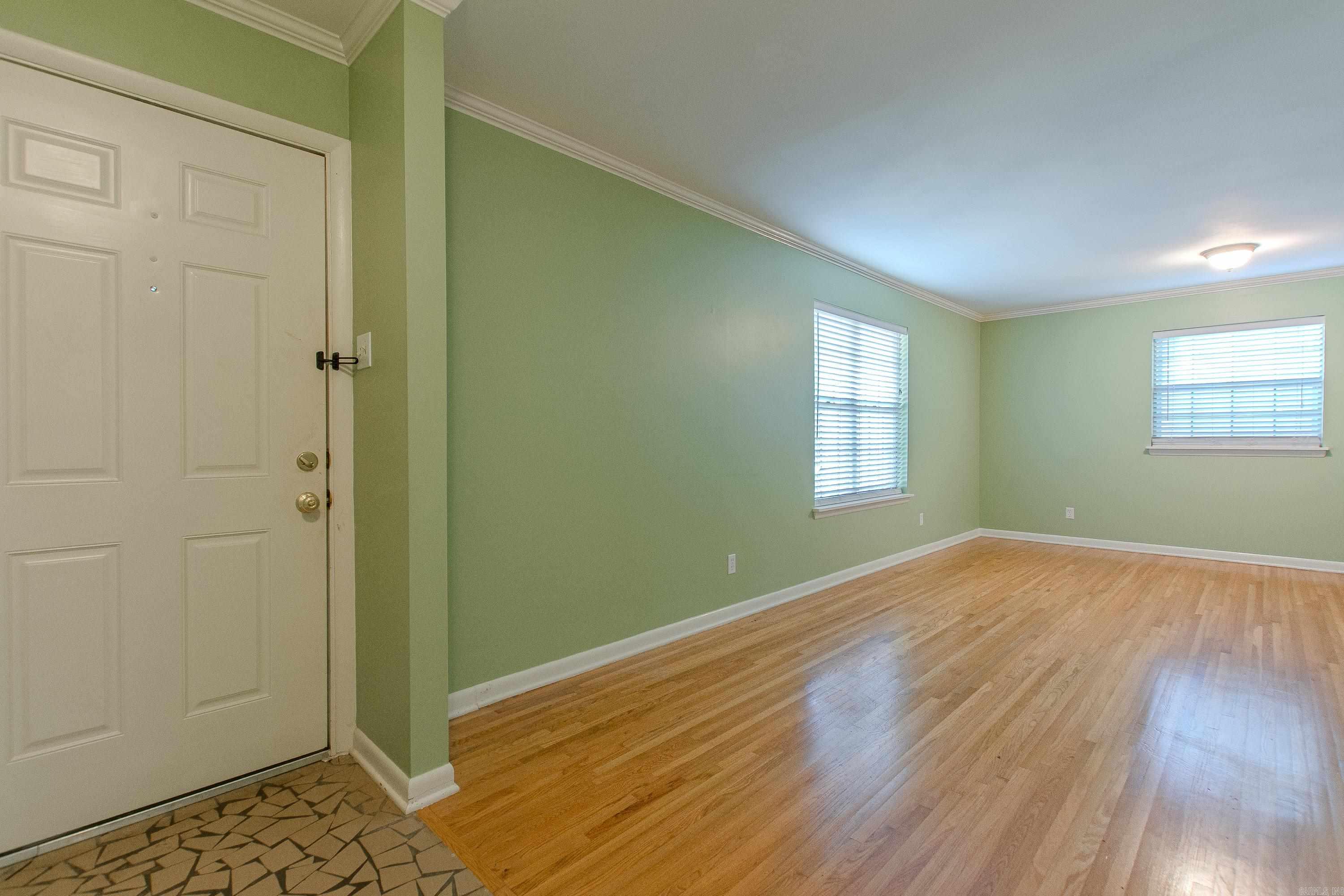 BRIARWOOD - Residential