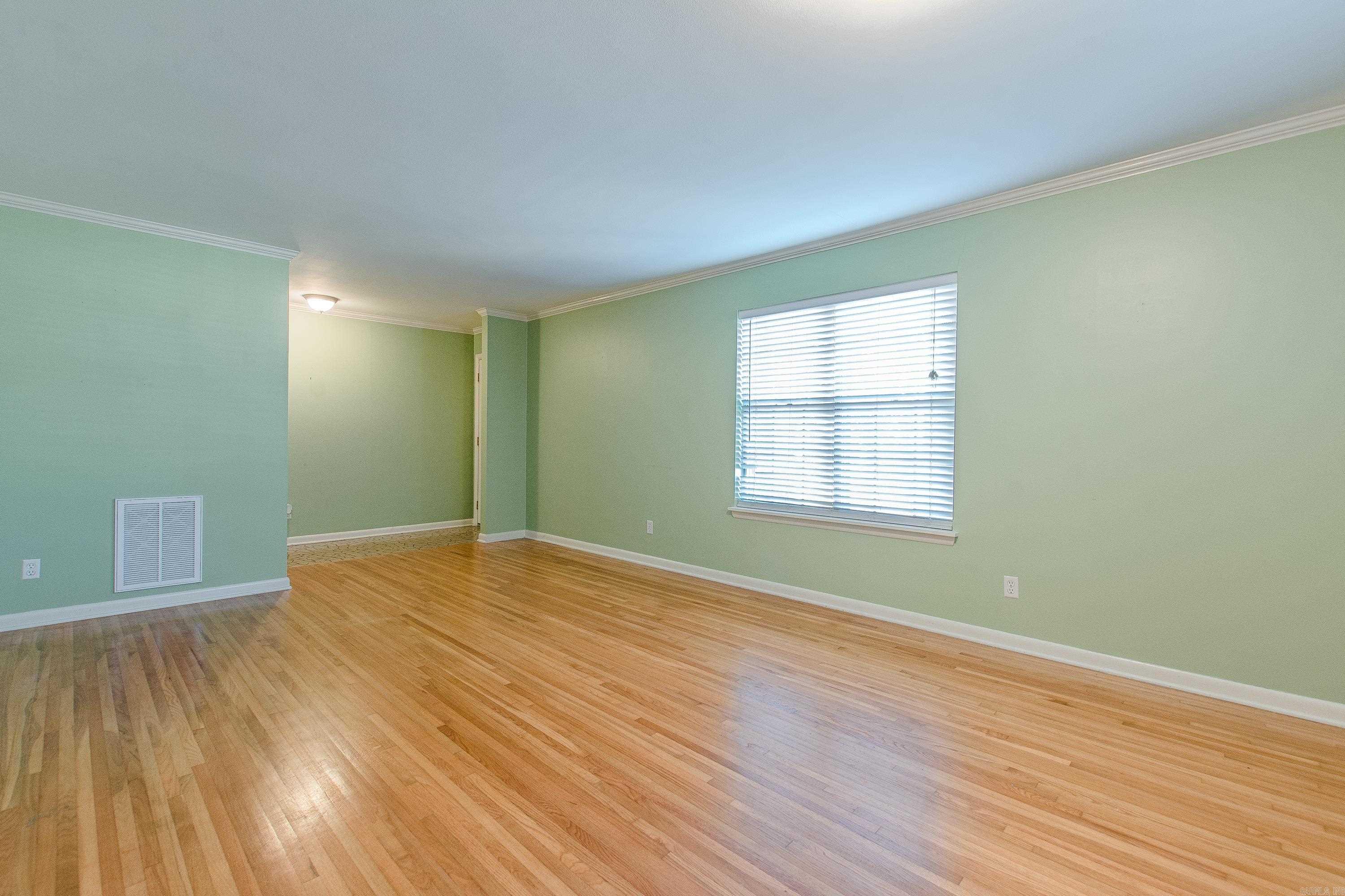 BRIARWOOD - Residential