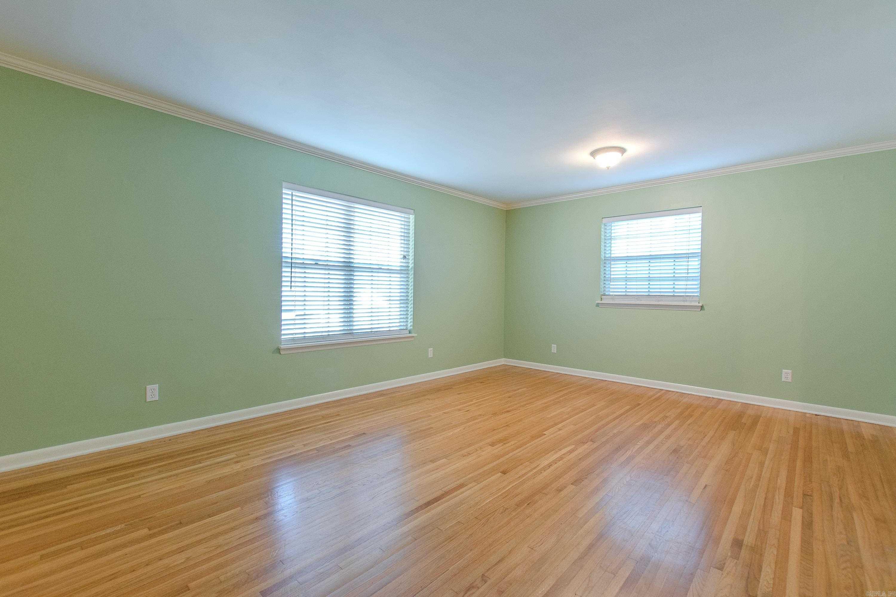 BRIARWOOD - Residential