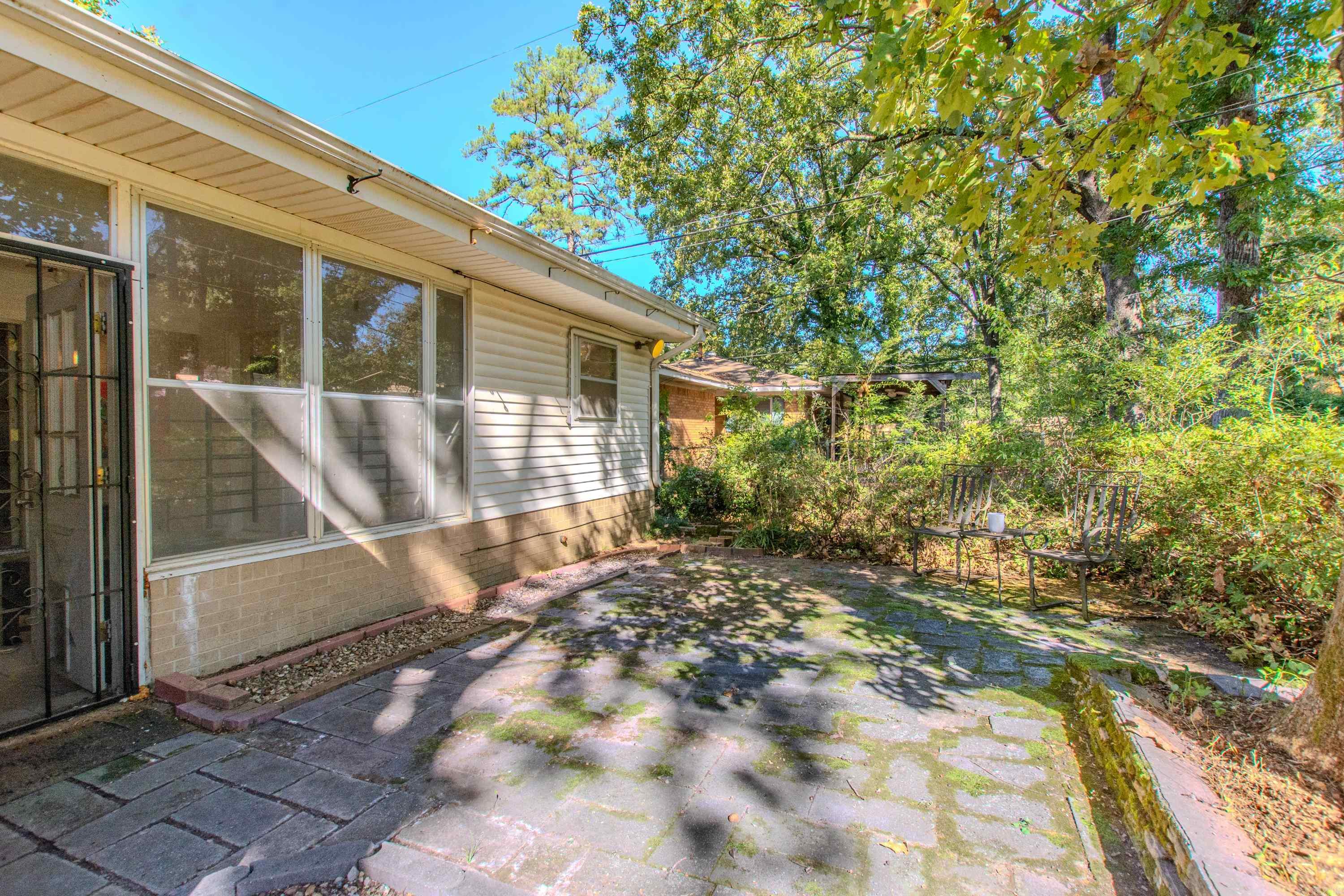 BRIARWOOD - Residential