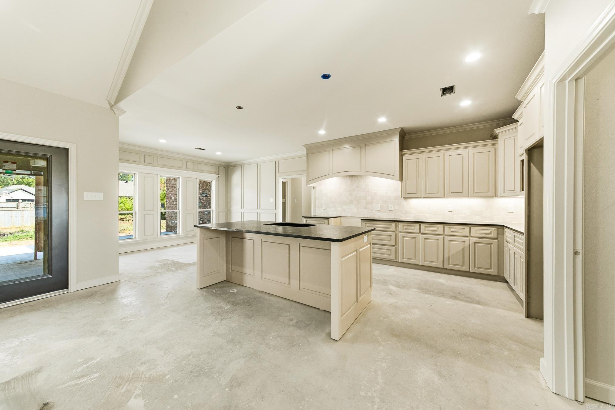 MOUNT TABOR ESTATES - Residential