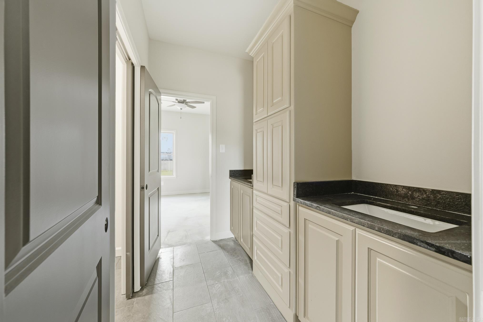 MOUNT TABOR ESTATES - Residential