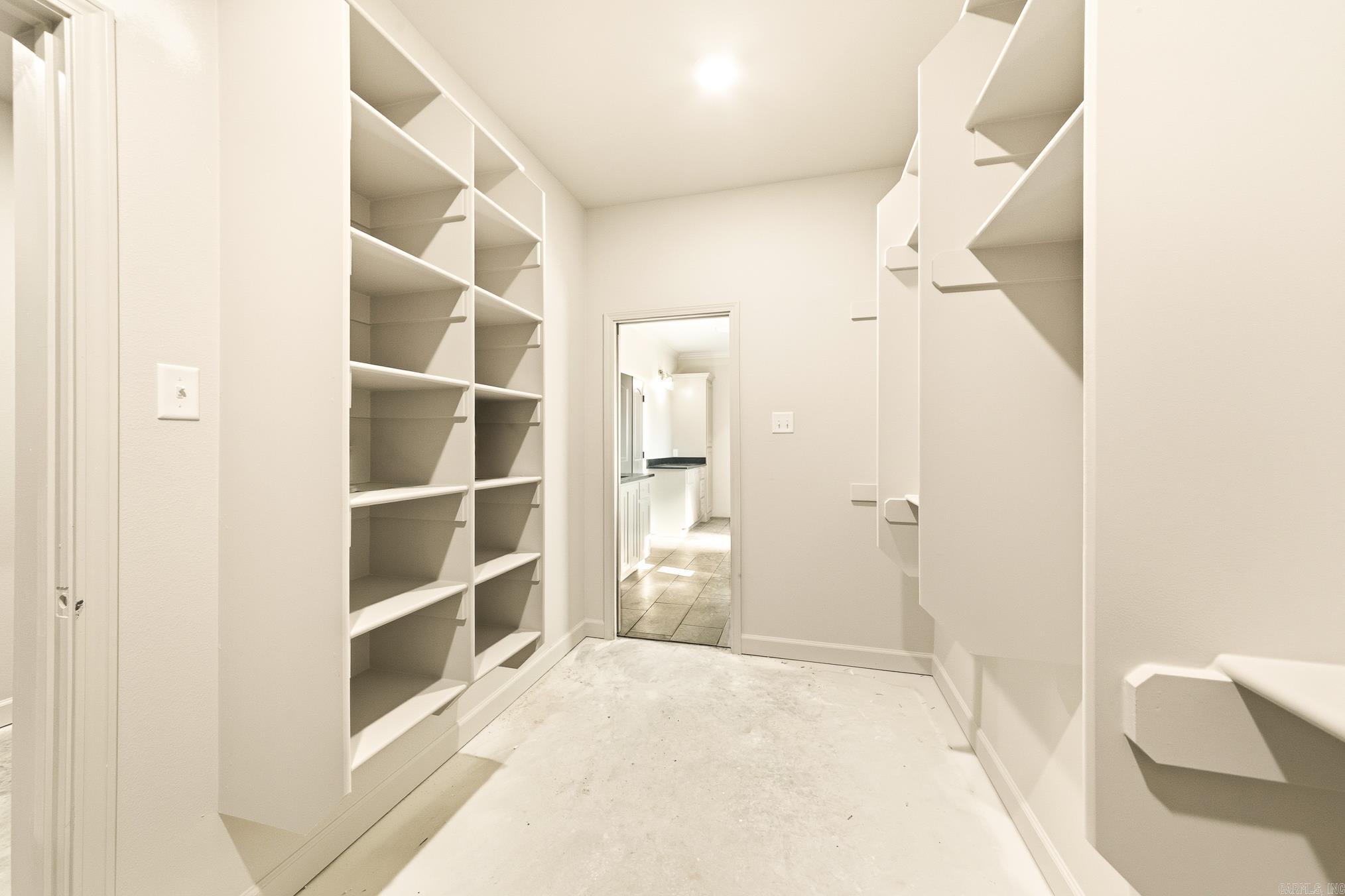 MOUNT TABOR ESTATES - Residential