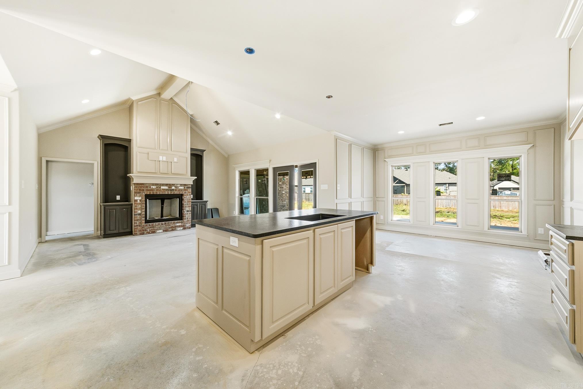 MOUNT TABOR ESTATES - Residential