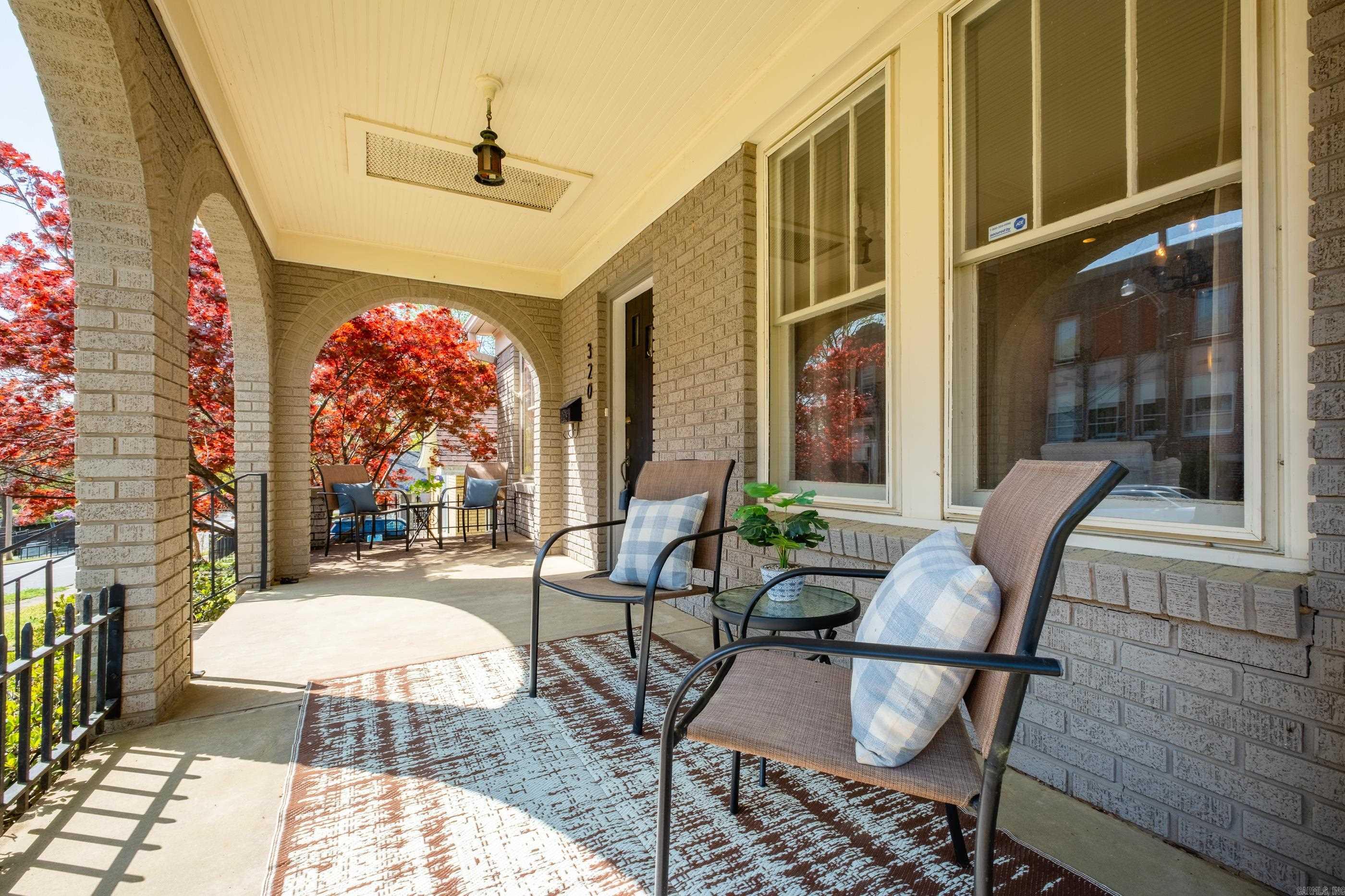 RIFFEL & RHOTEN RIDGELAND - Residential