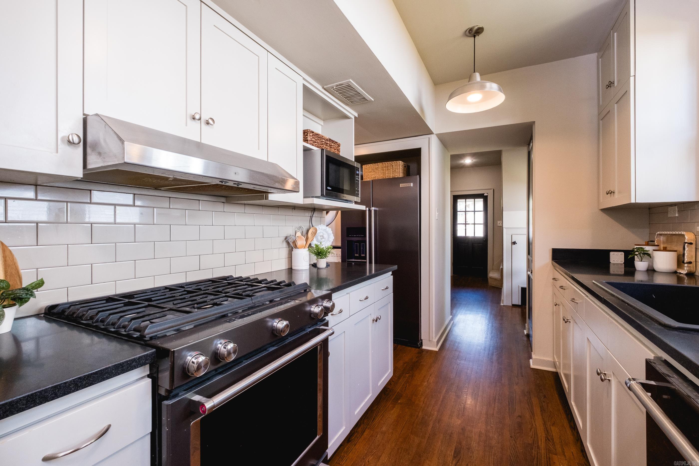 RIFFEL & RHOTEN RIDGELAND - Residential