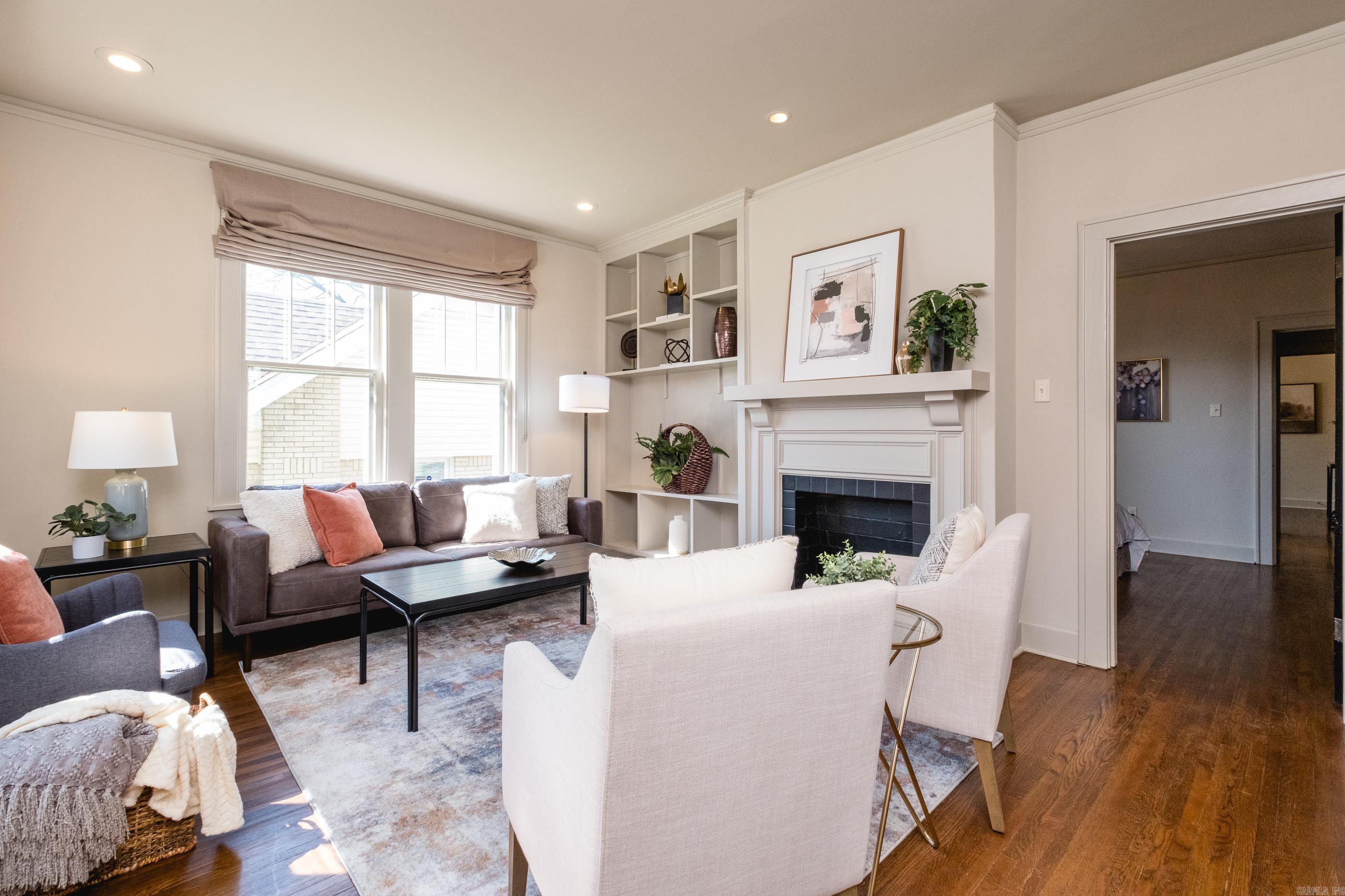 RIFFEL & RHOTEN RIDGELAND - Residential