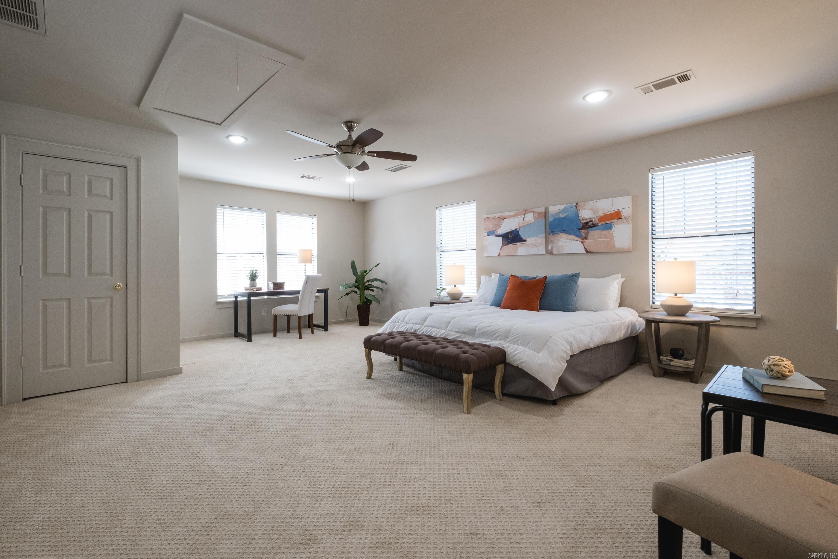 RIFFEL & RHOTEN RIDGELAND - Residential