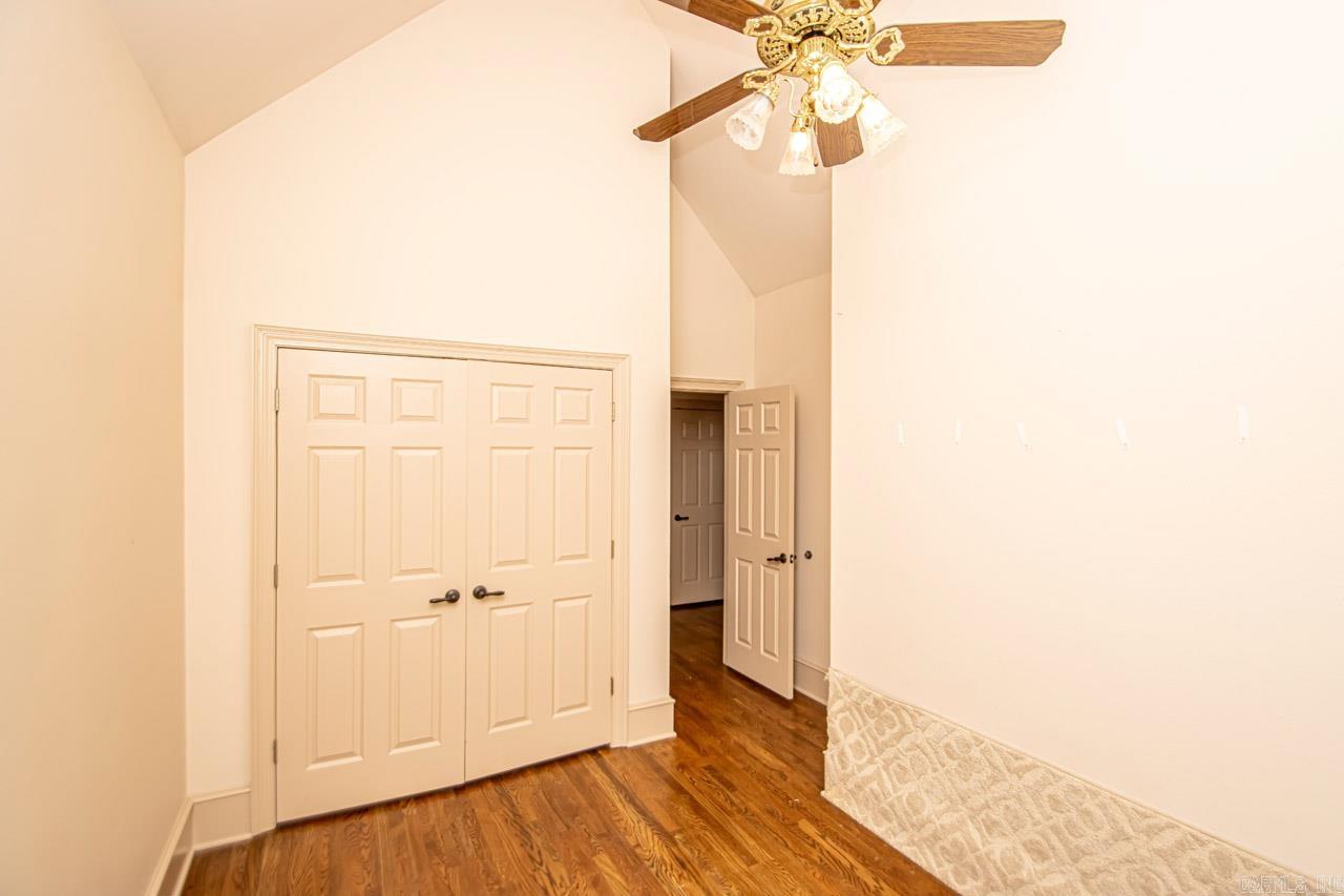 ALEXANDER - Residential