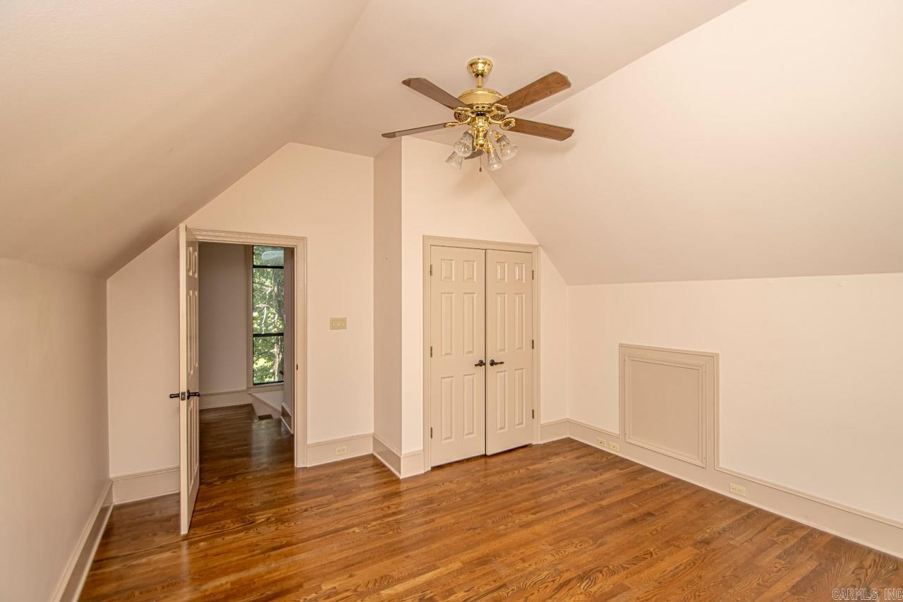 ALEXANDER - Residential