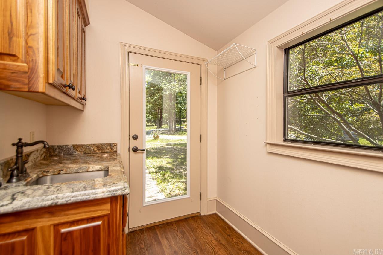 ALEXANDER - Residential