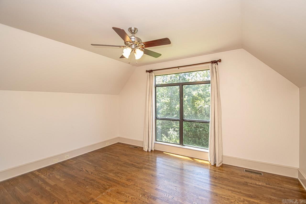 ALEXANDER - Residential