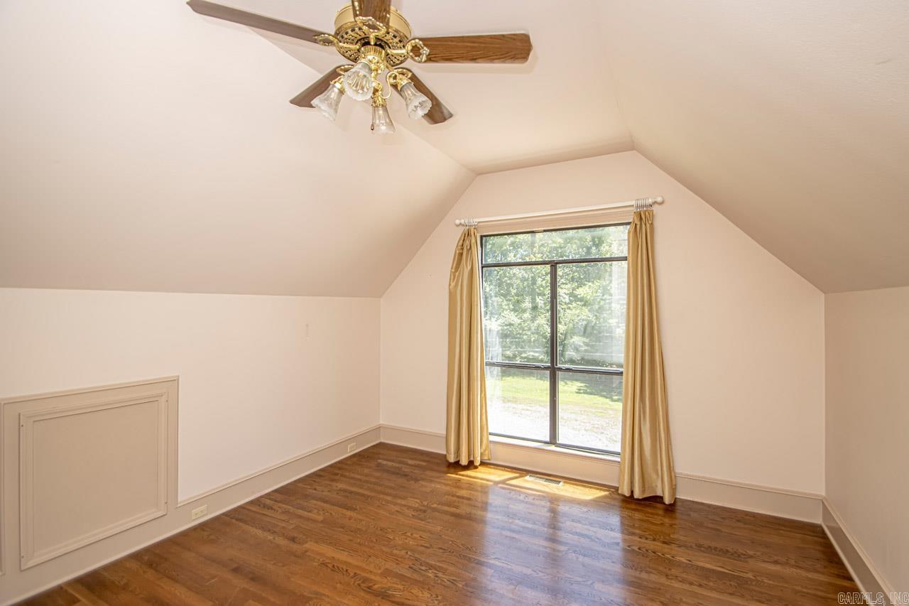 ALEXANDER - Residential