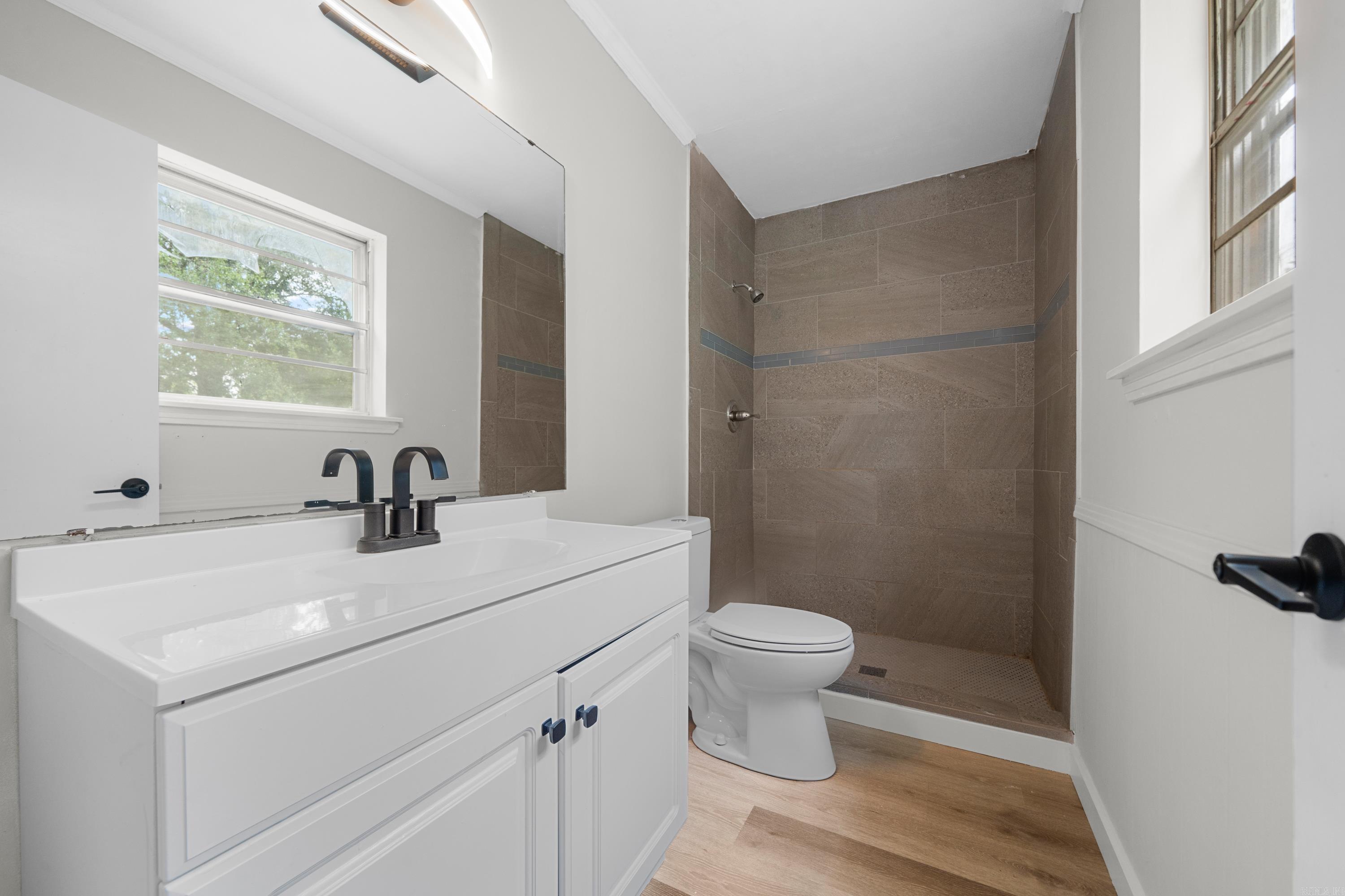 HERALDRY MANOR - Residential