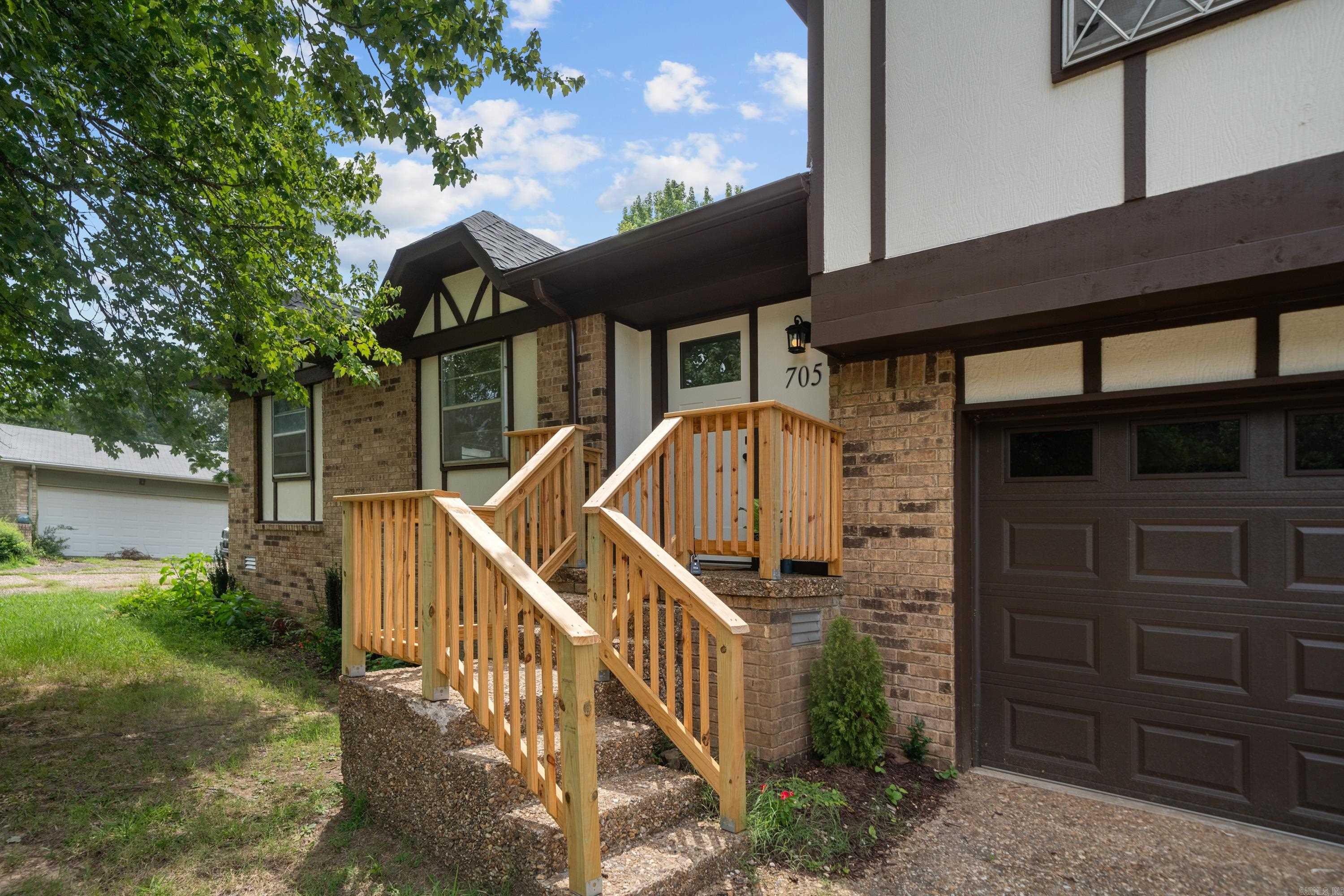 HERALDRY MANOR - Residential