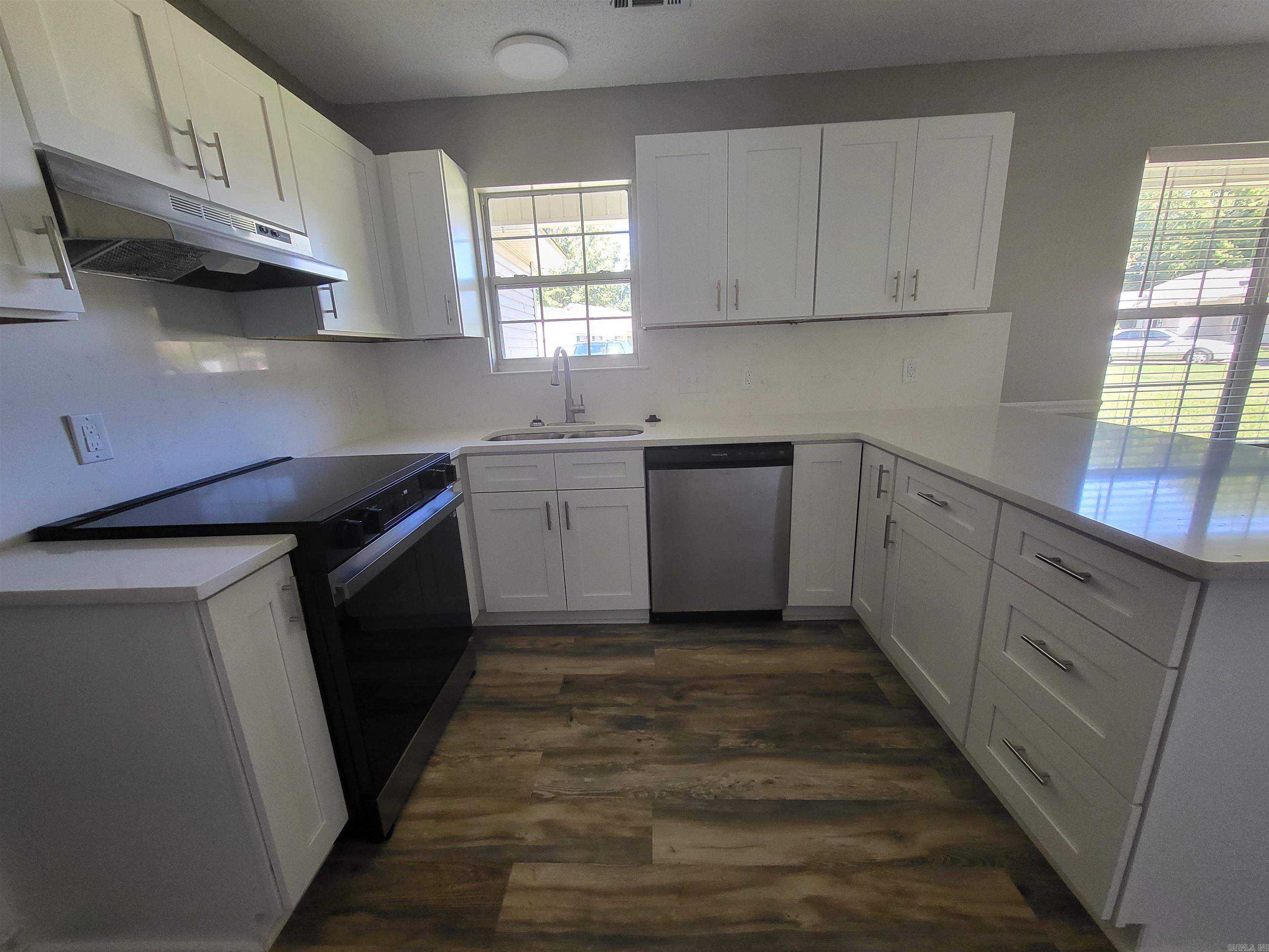 BELLEVUE - Residential