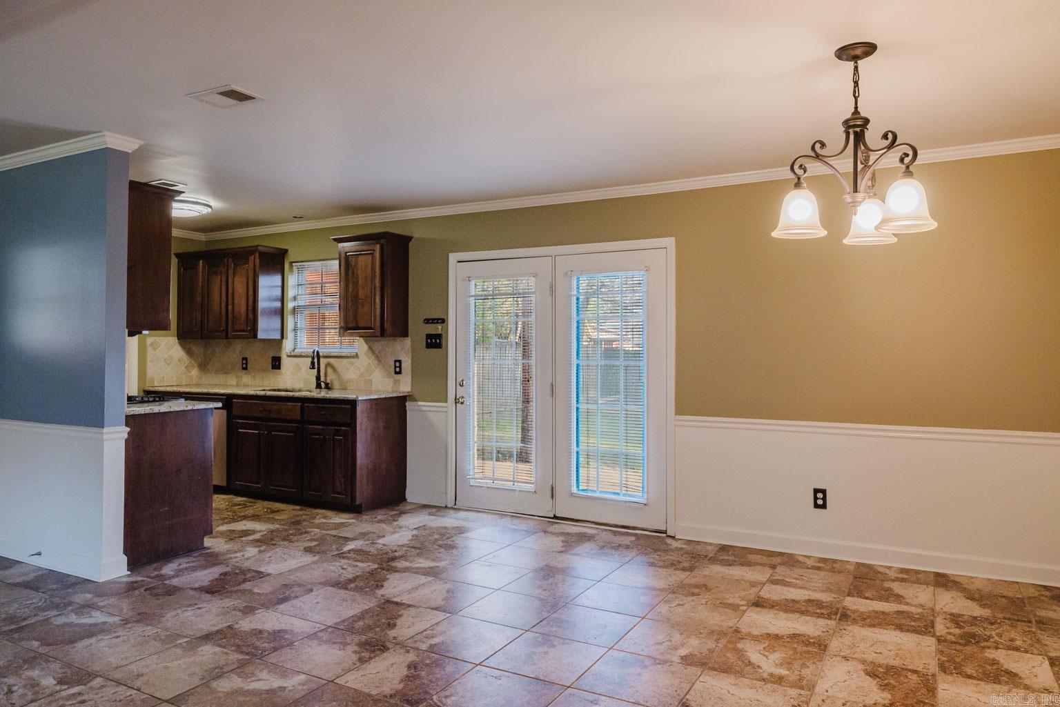 Springhill Manor - Residential