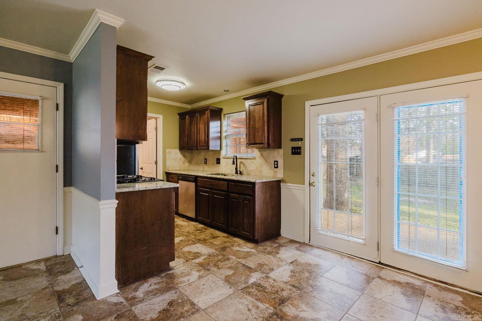 Springhill Manor - Residential