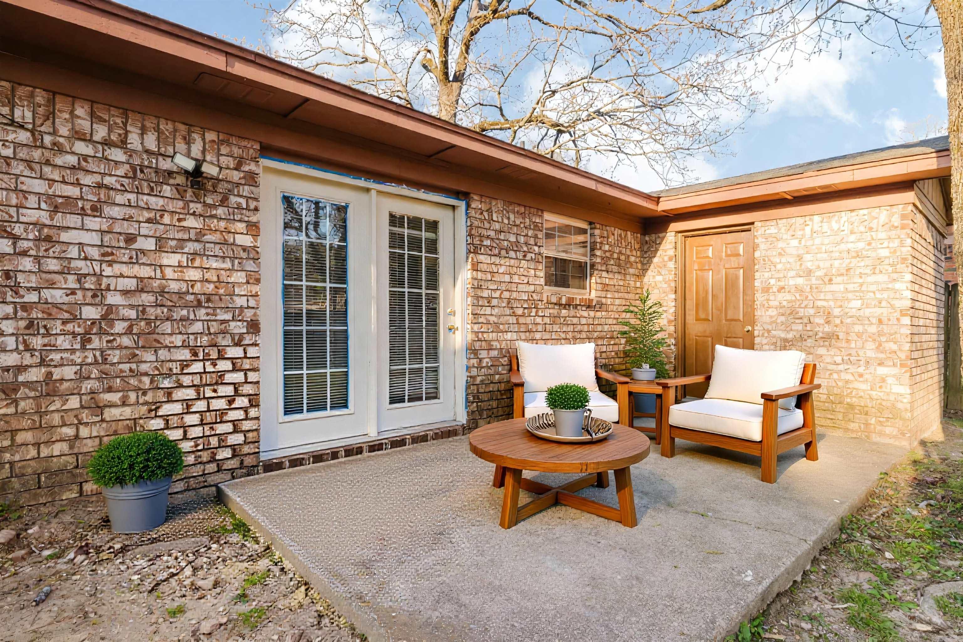 Springhill Manor - Residential