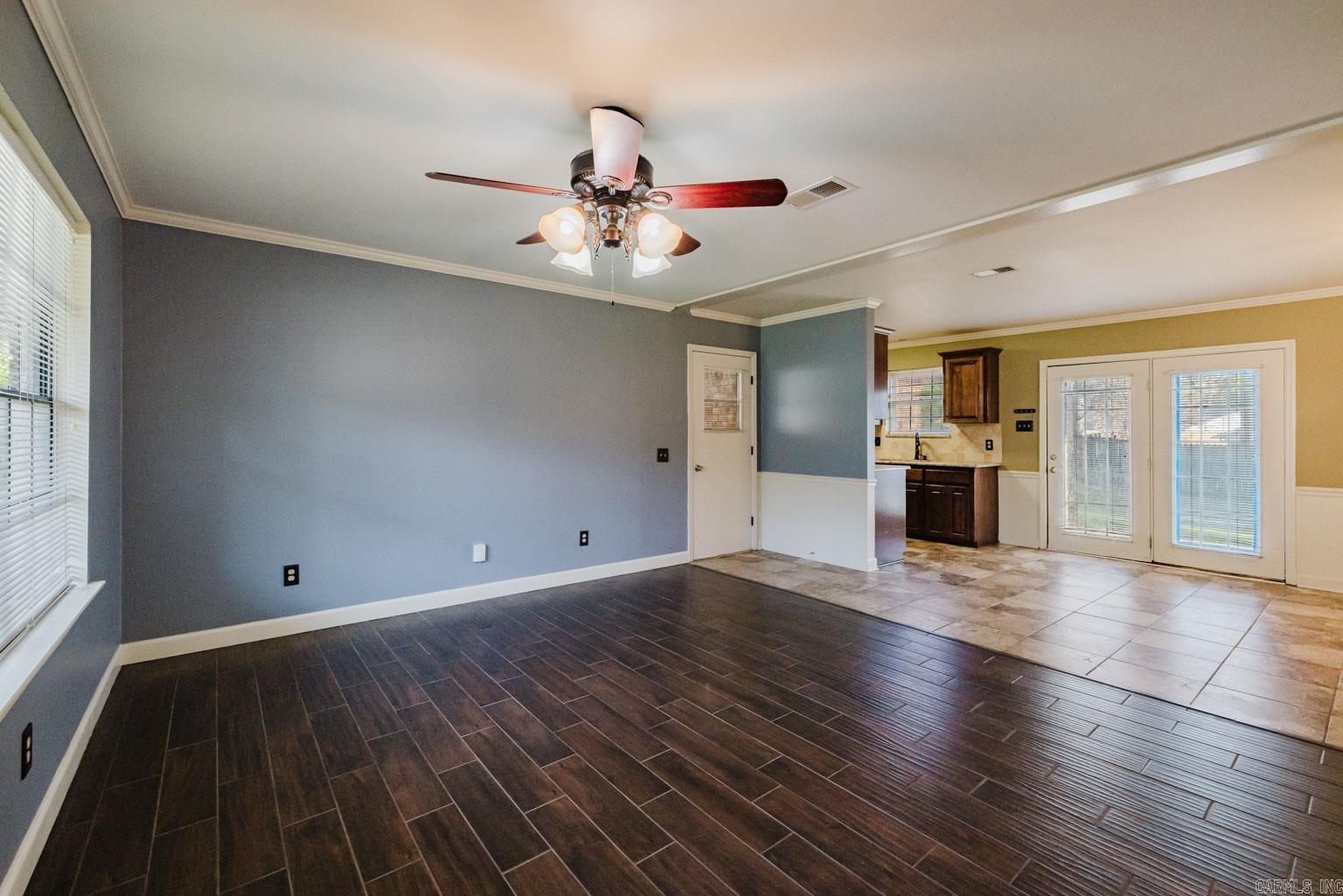 Springhill Manor - Residential