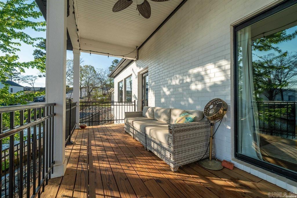 COTTAGES AT BAYSHORE - Residential