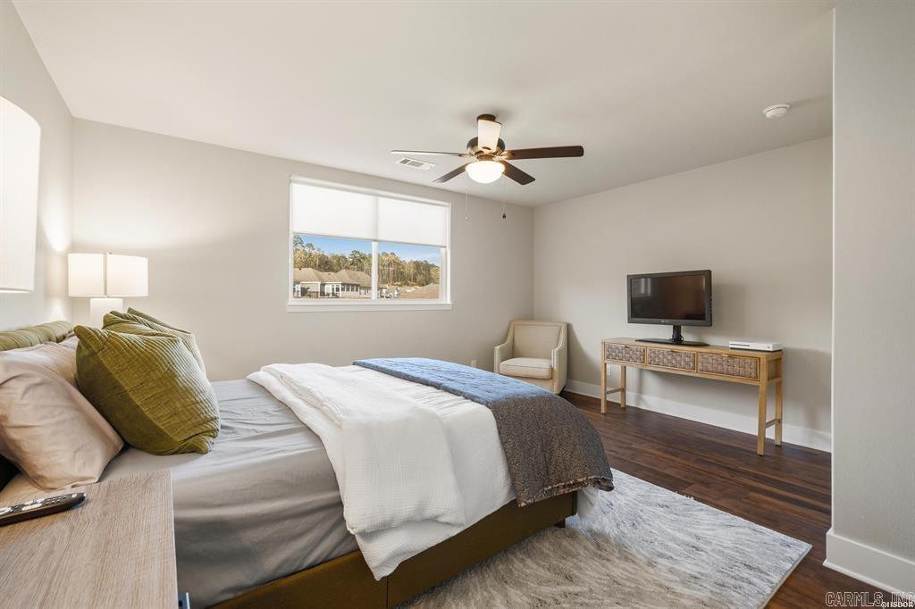 COTTAGES AT BAYSHORE - Residential