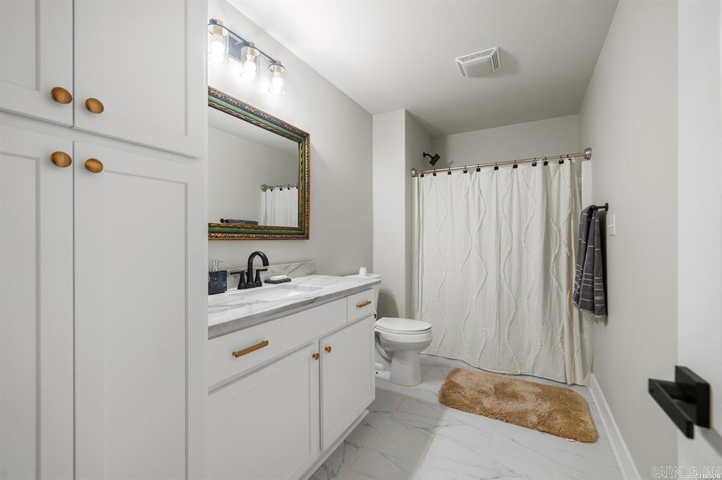 COTTAGES AT BAYSHORE - Residential