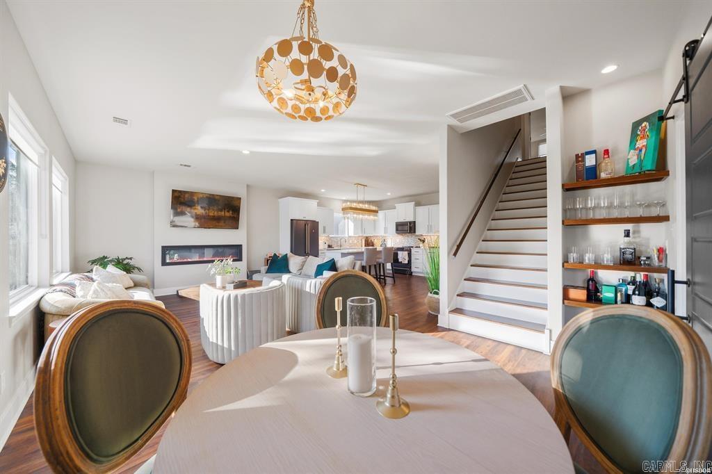 COTTAGES AT BAYSHORE - Residential