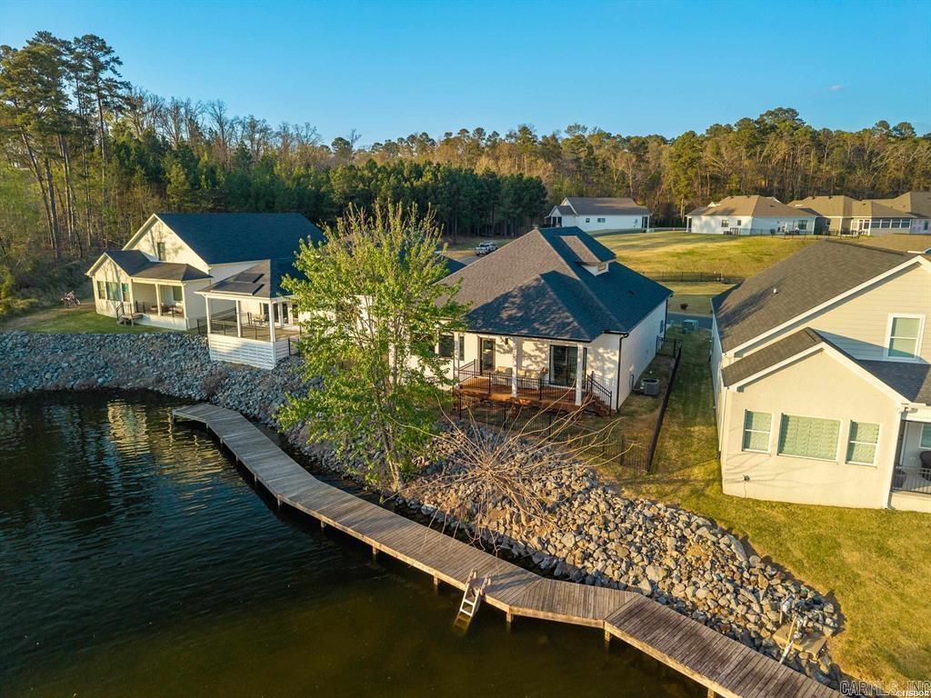 COTTAGES AT BAYSHORE - Residential