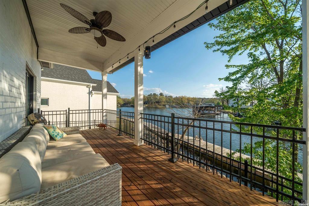 COTTAGES AT BAYSHORE - Residential