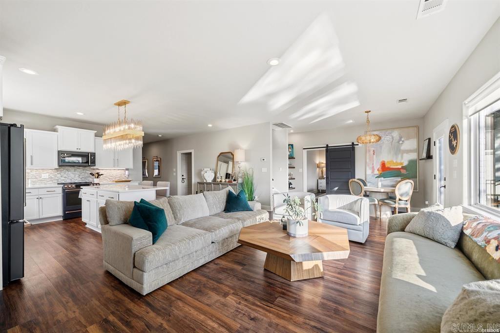 COTTAGES AT BAYSHORE - Residential