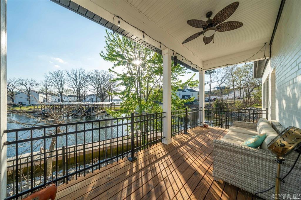 COTTAGES AT BAYSHORE - Residential