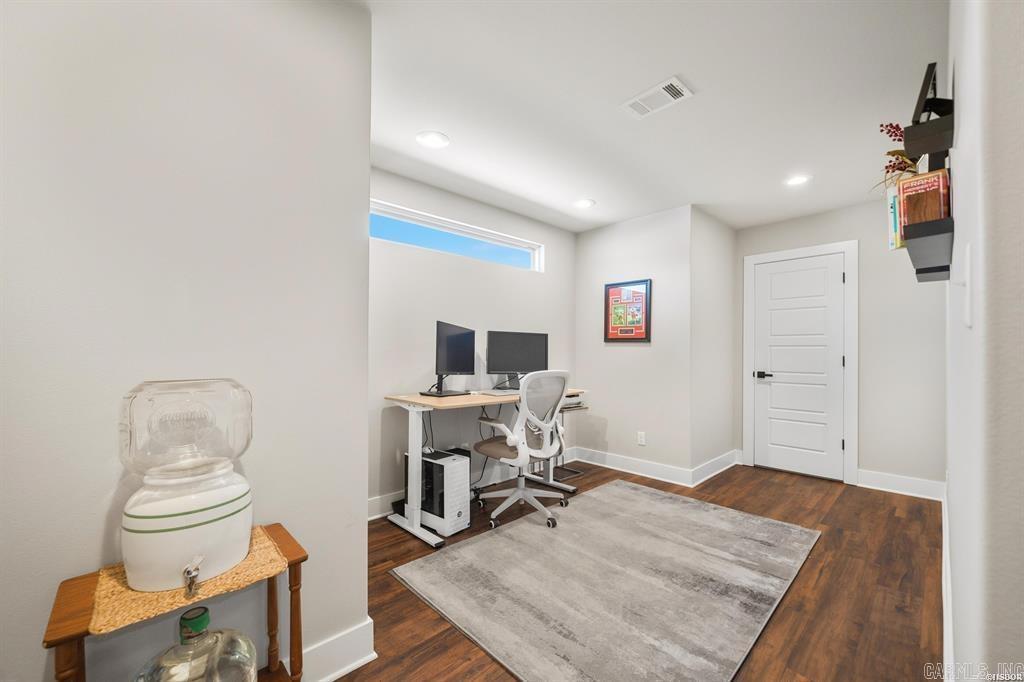 COTTAGES AT BAYSHORE - Residential