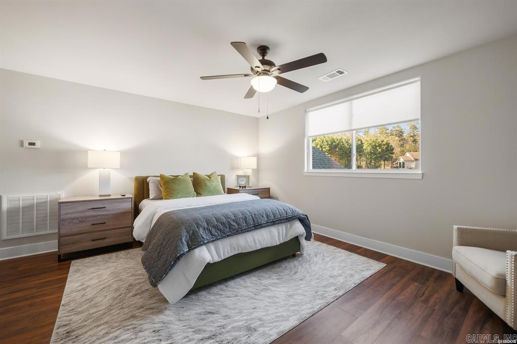 COTTAGES AT BAYSHORE - Residential