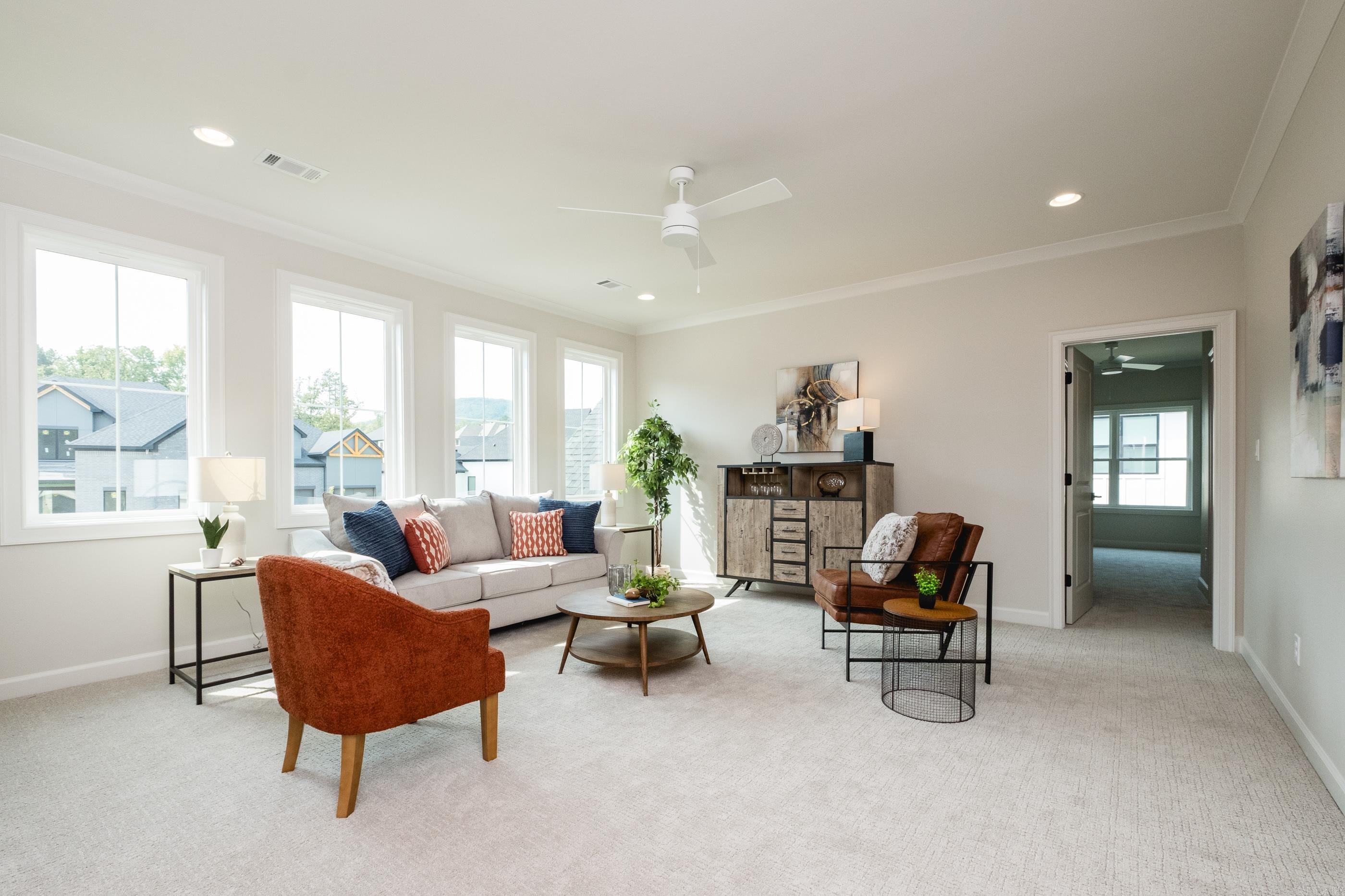 CHENAL VALLEY ABINGTON COURT - Residential