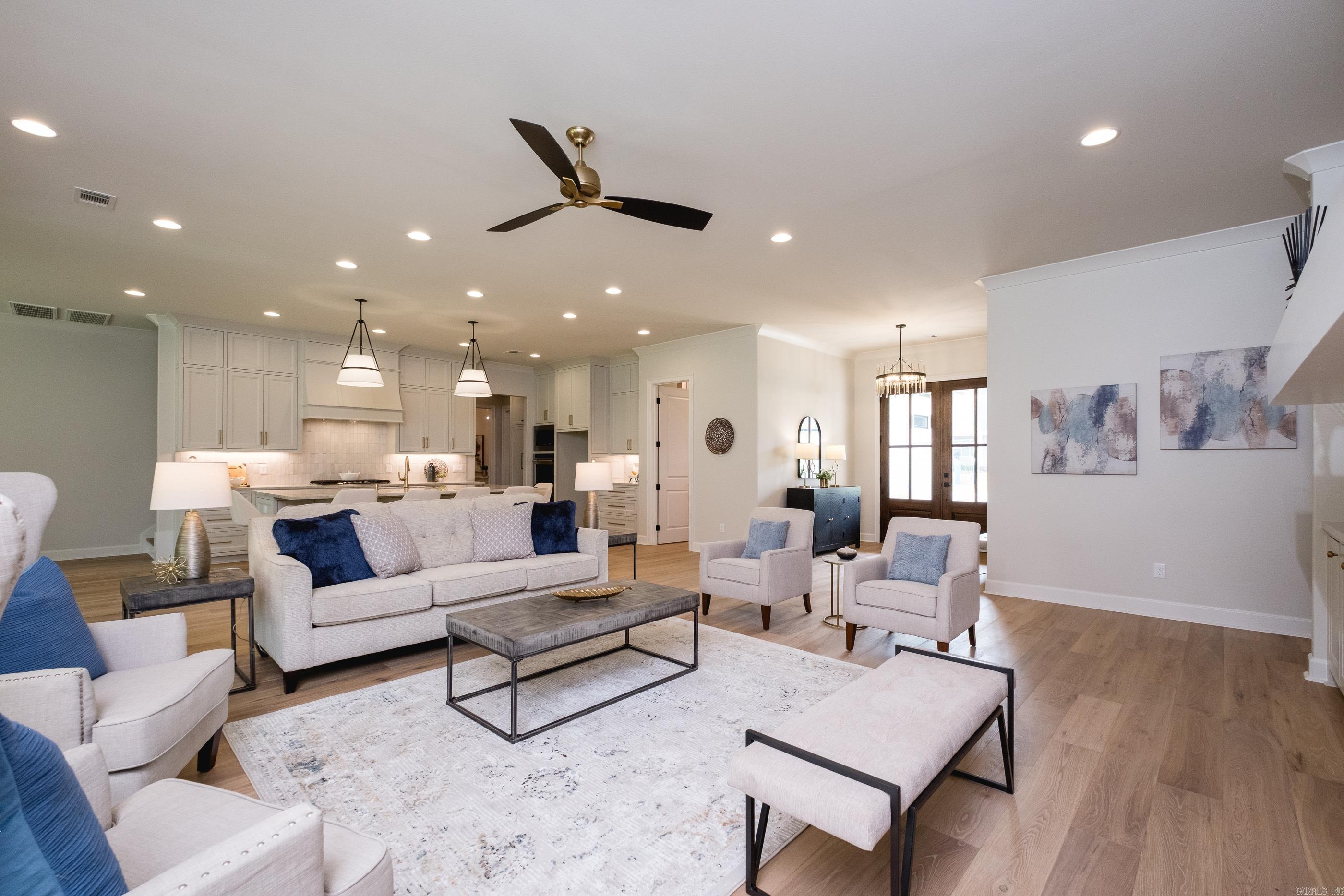 CHENAL VALLEY ABINGTON COURT - Residential