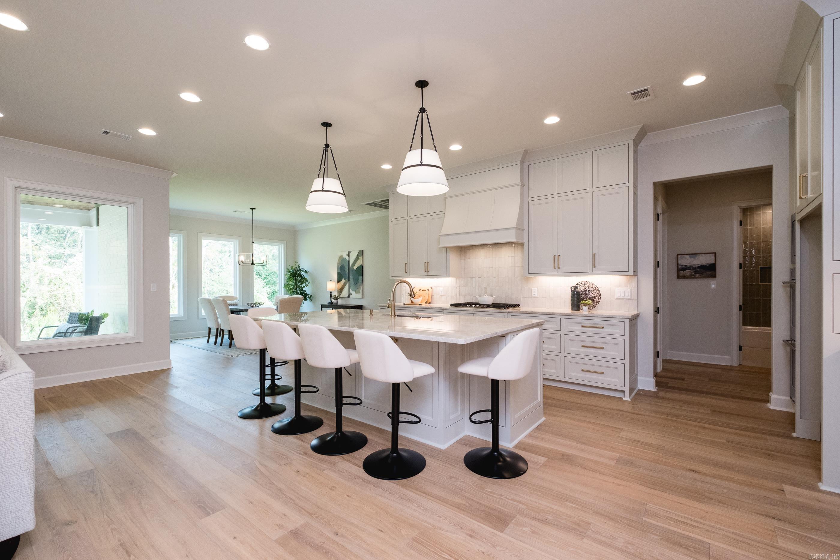 CHENAL VALLEY ABINGTON COURT - Residential