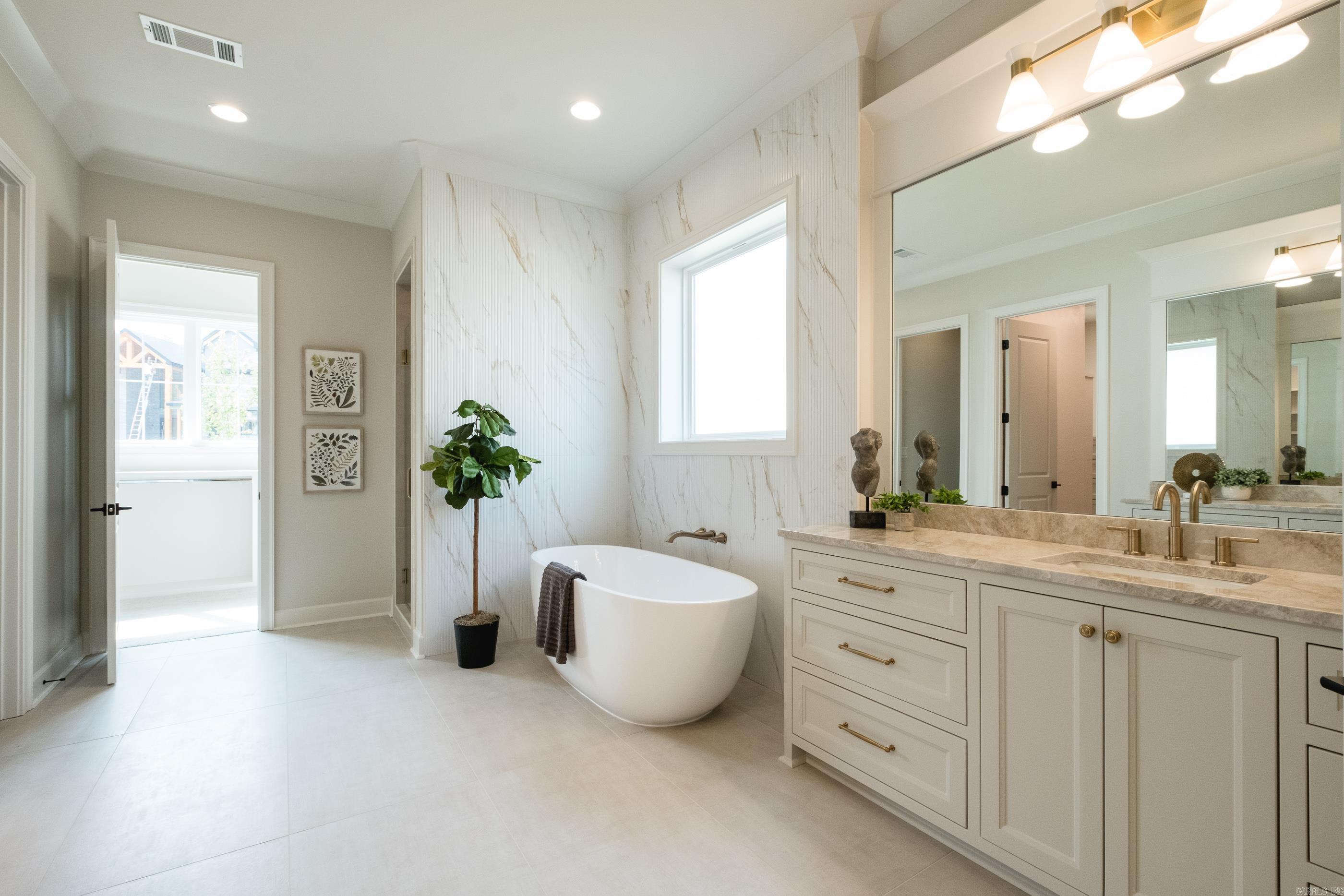 CHENAL VALLEY ABINGTON COURT - Residential