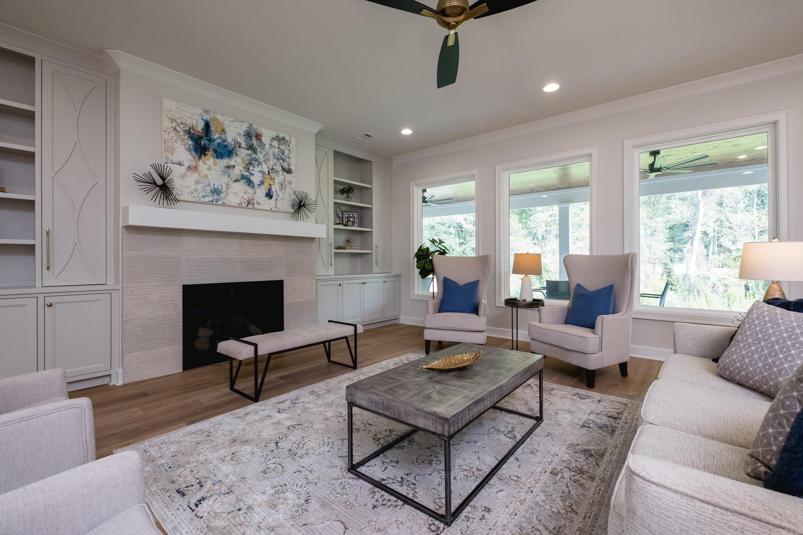 CHENAL VALLEY ABINGTON COURT - Residential
