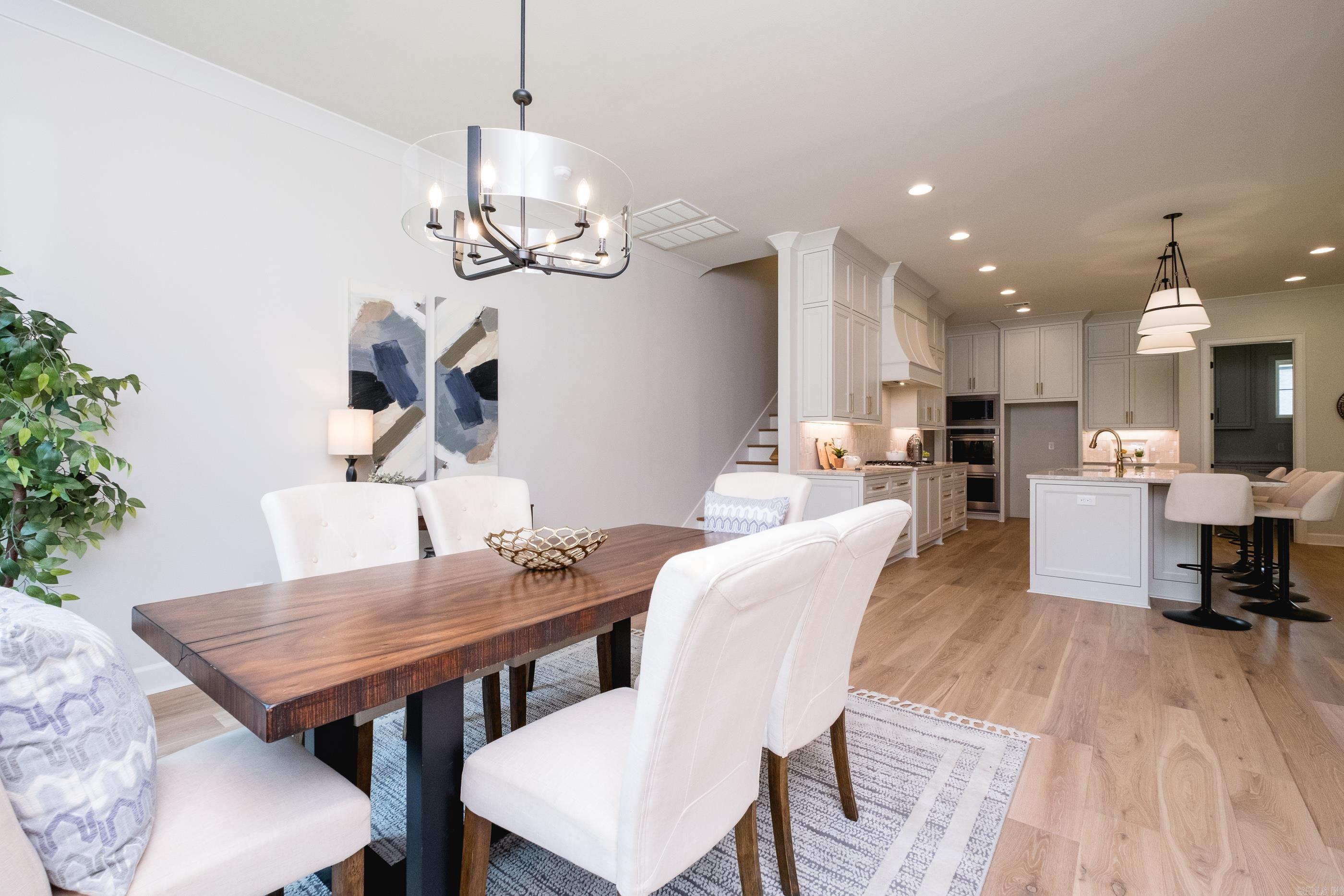 CHENAL VALLEY ABINGTON COURT - Residential