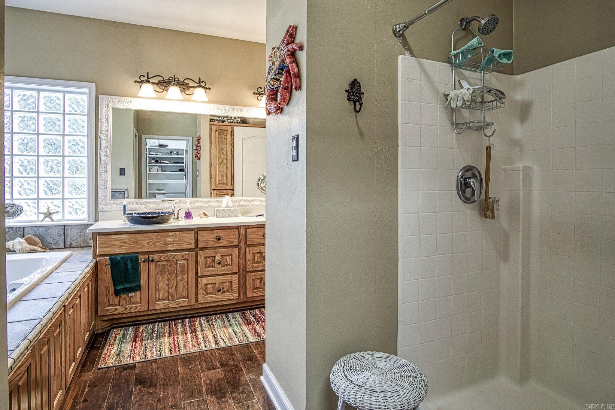 IRONWOOD ESTATES - Residential