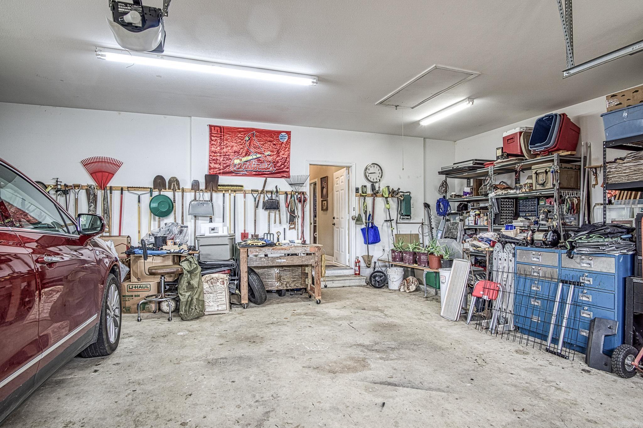 IRONWOOD ESTATES - Residential