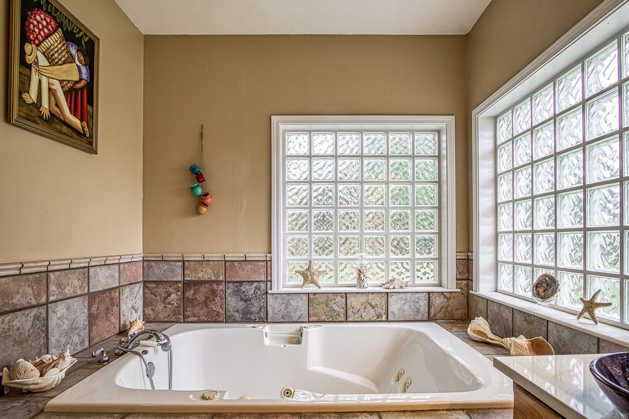 IRONWOOD ESTATES - Residential