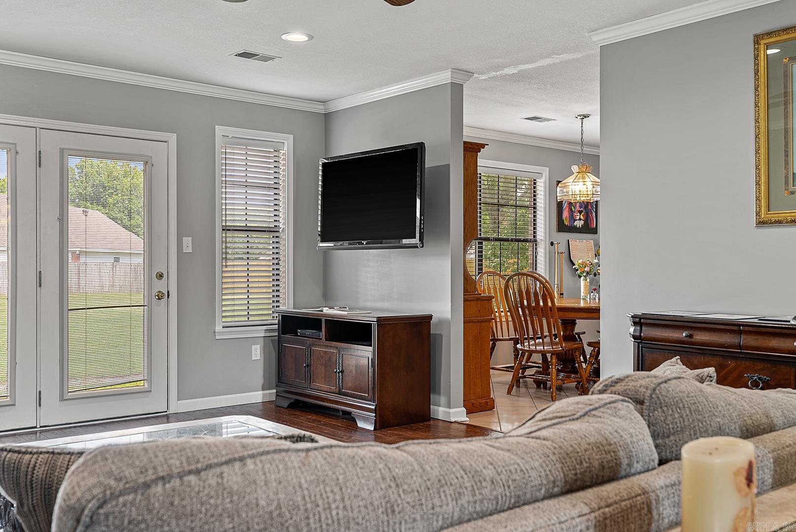 BARRETT'S - Residential