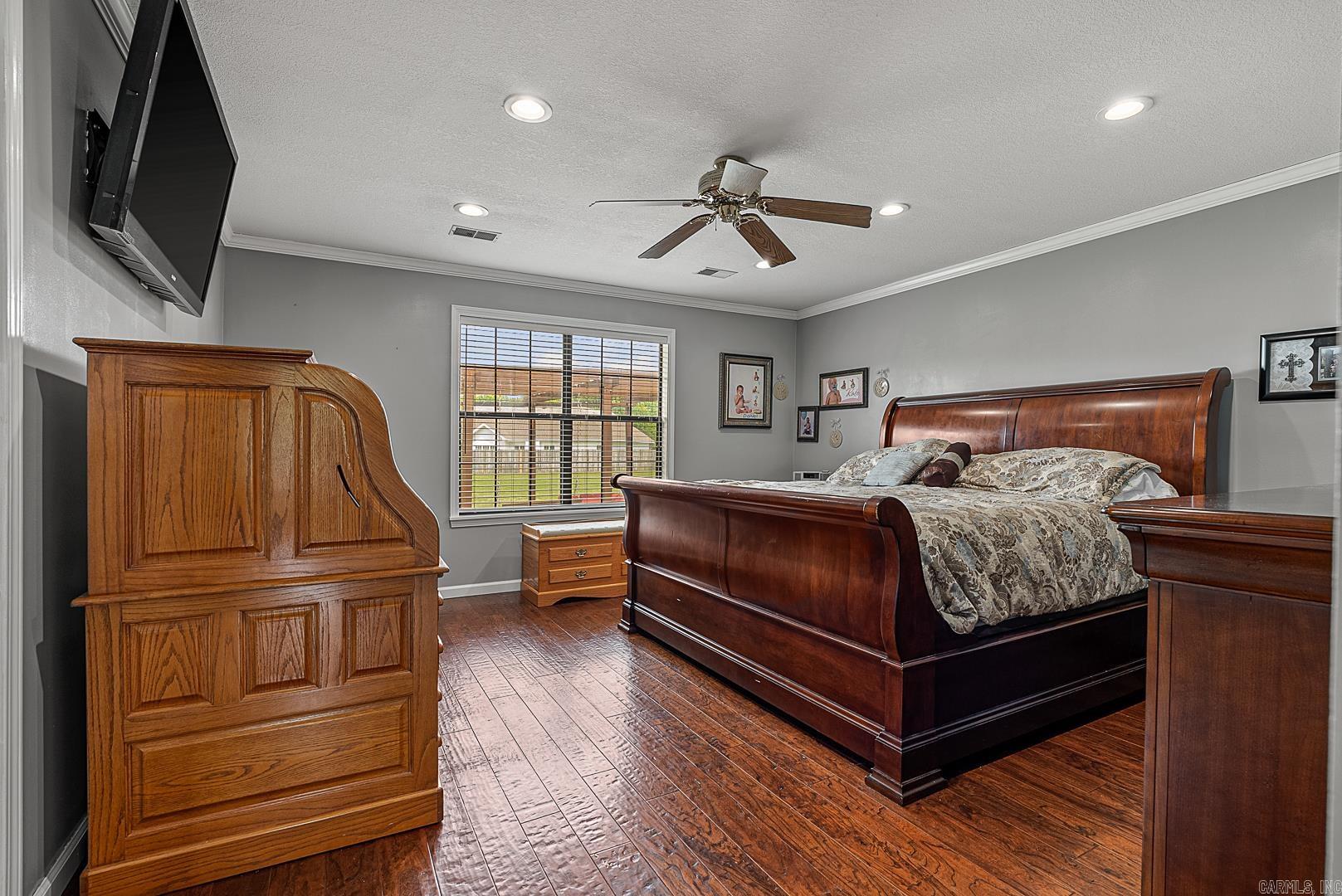 BARRETT'S - Residential